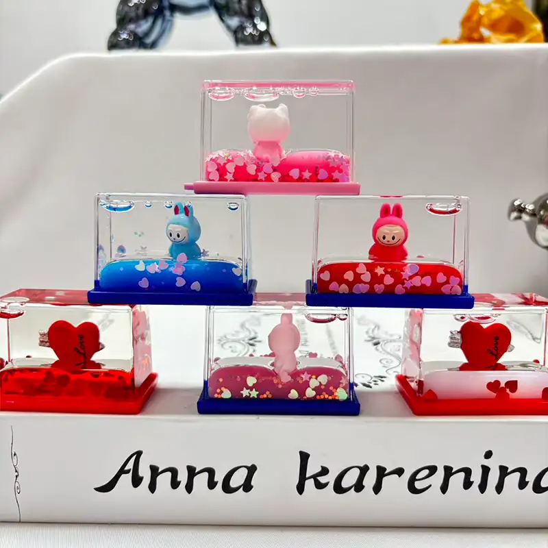 Mini Rectangle Liquid Desk Decoration