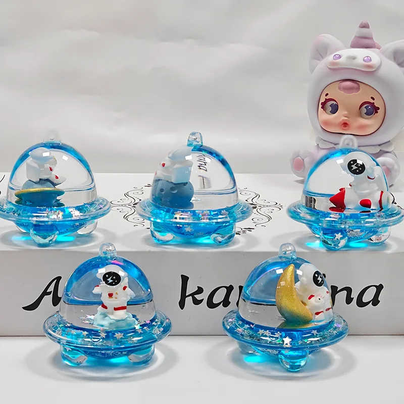 Spaceship Liquid Keychain
